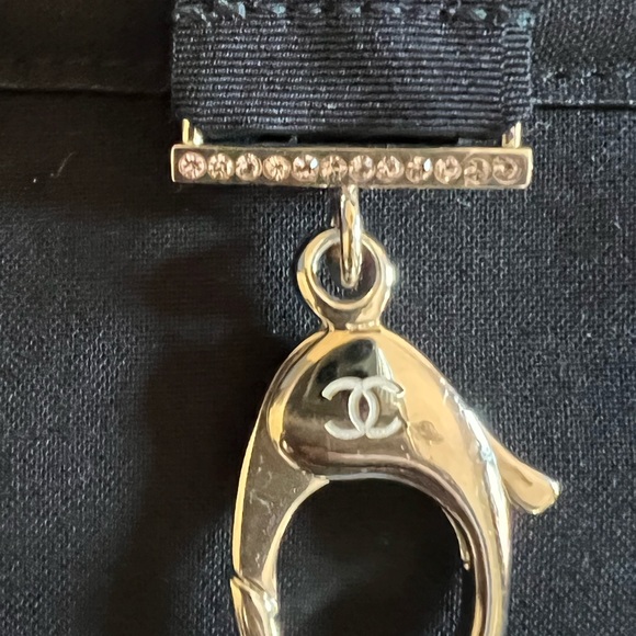 Chanel 2017 Pink Crystal Lanyard Silver Hardware - Picture 4 of 9